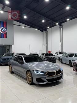 بي ام دبليو 8 الفئة